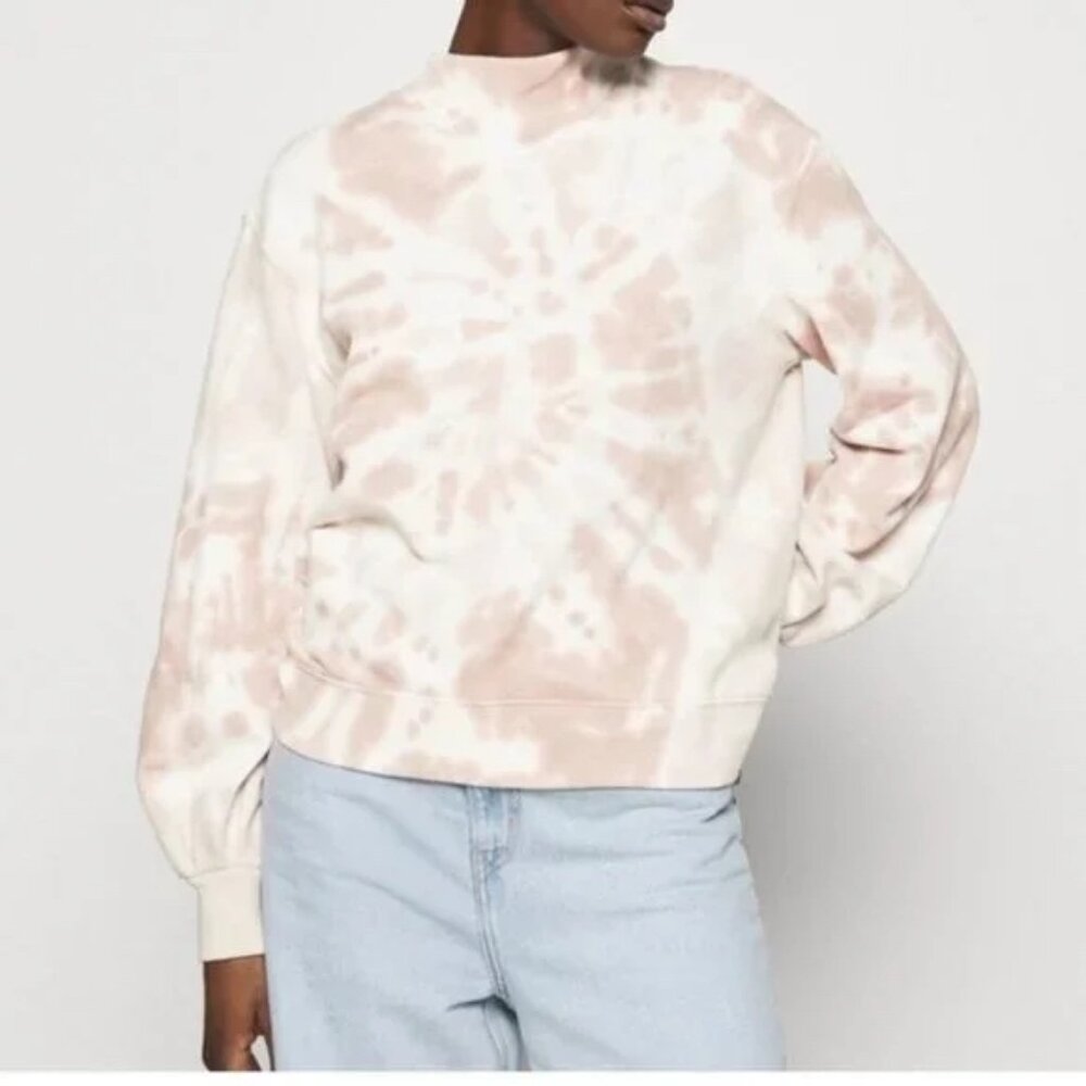 Abercrombie & Fitch Women's Pink Tie-Dye Sweater